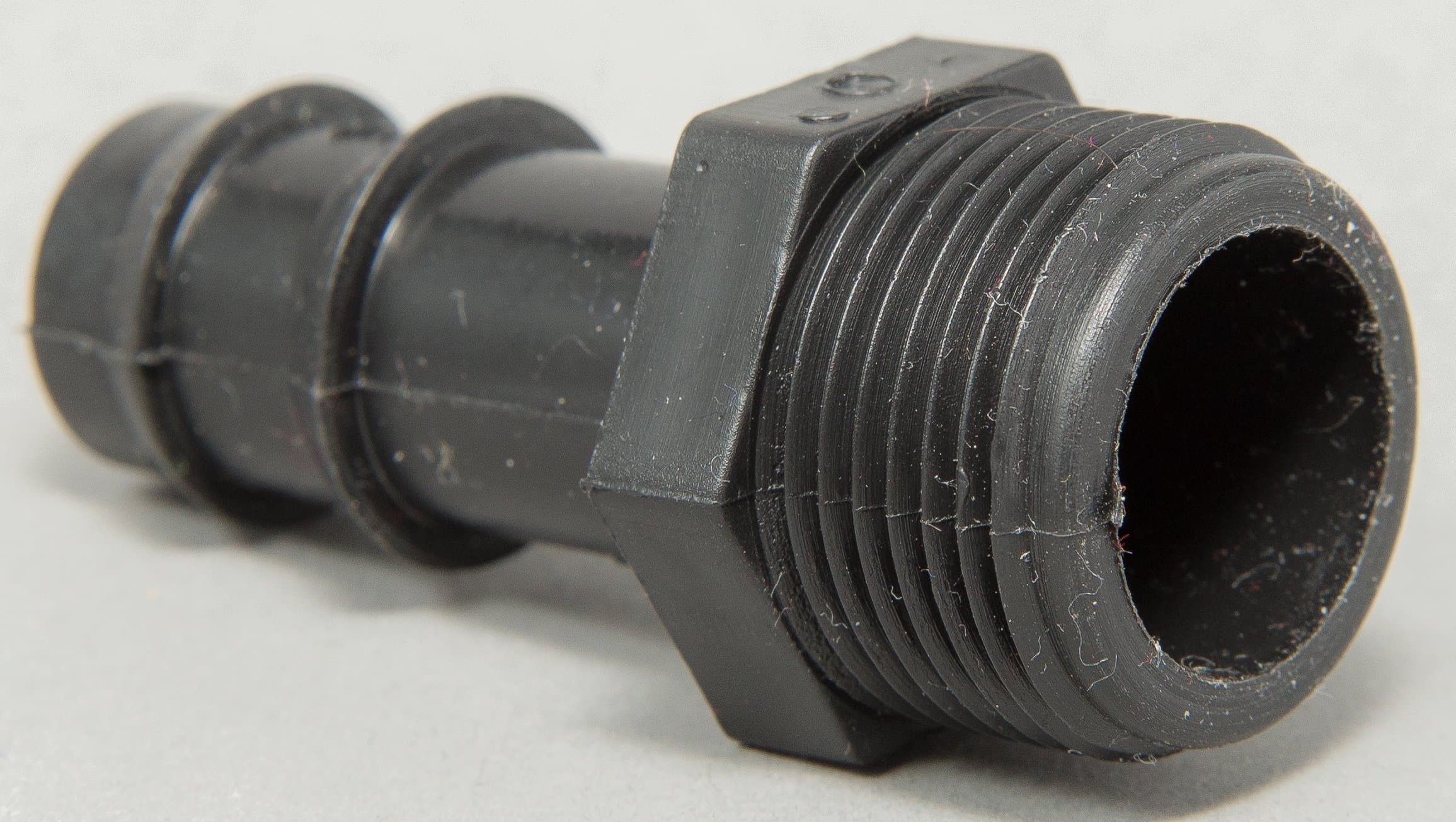 hadičník přimý - vnější zavit plastový 3/4"x20mm - náhled 3