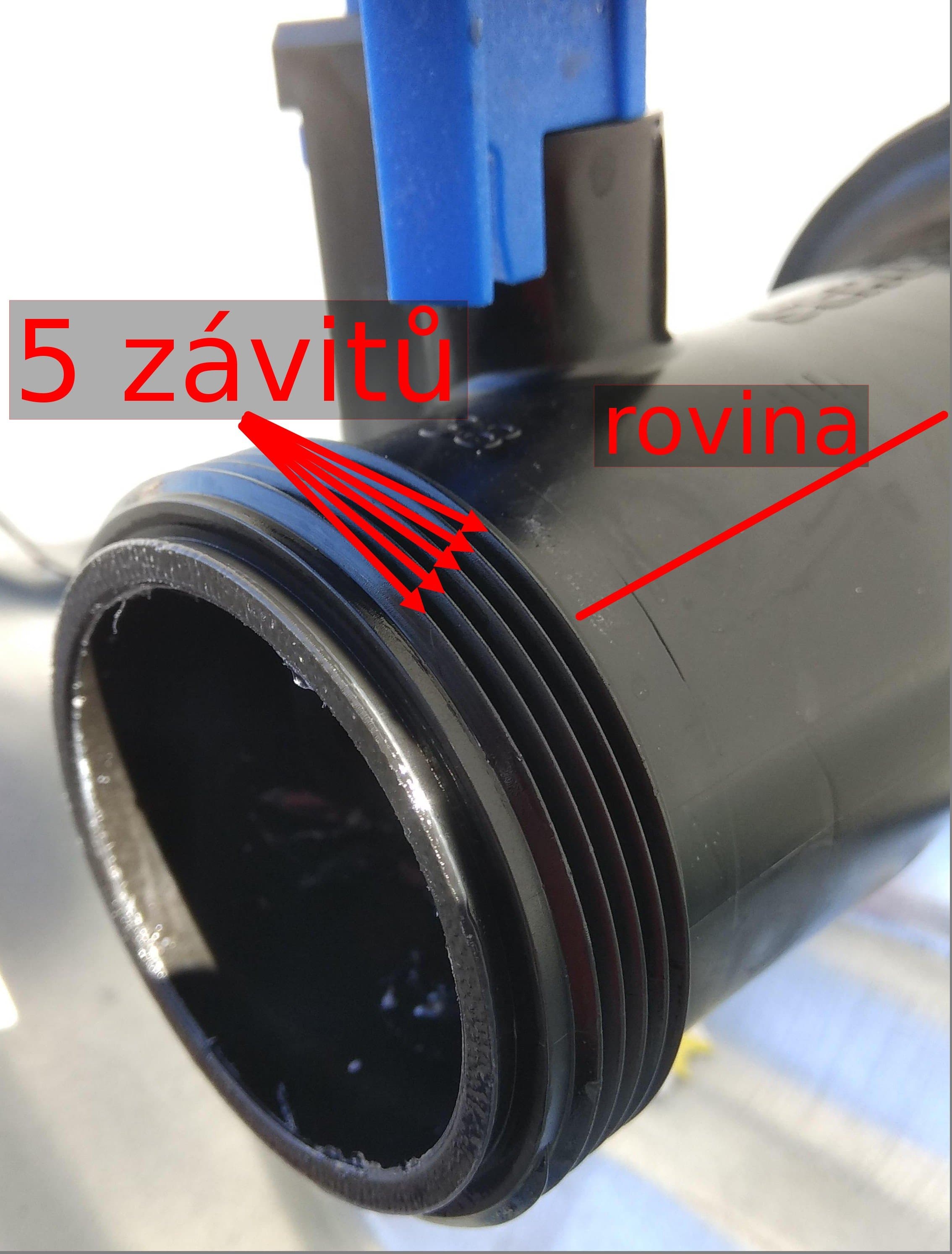 Víčko A na IBC nádrže DN 50 - 5 závitů jemný 56.5mm - náhled 2