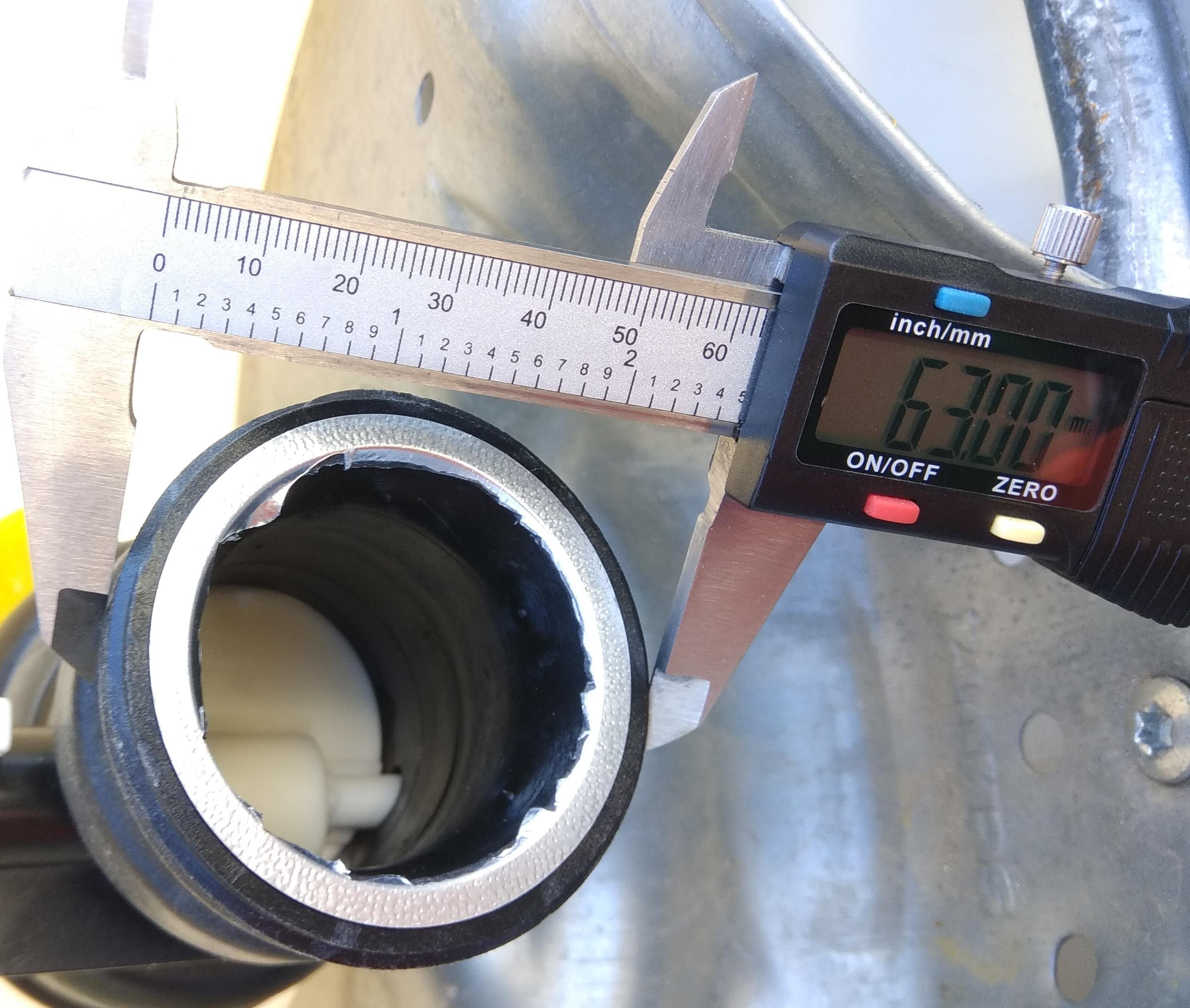 Víčko C na IBC nádrže DN 50 camlock s jemnými 3 závity 61mm - náhled 3