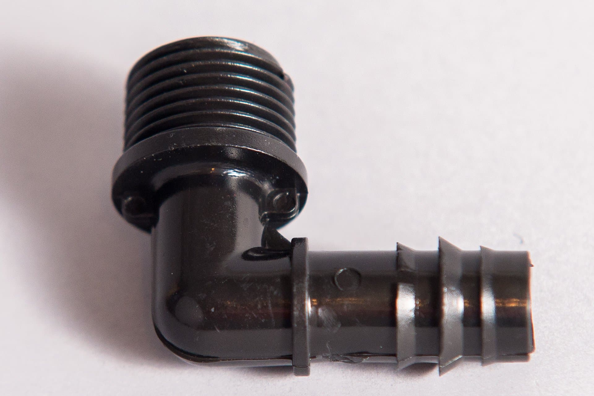 hadičník zalomený - vnější zavit plastový 1/2"x16mm - náhled 3