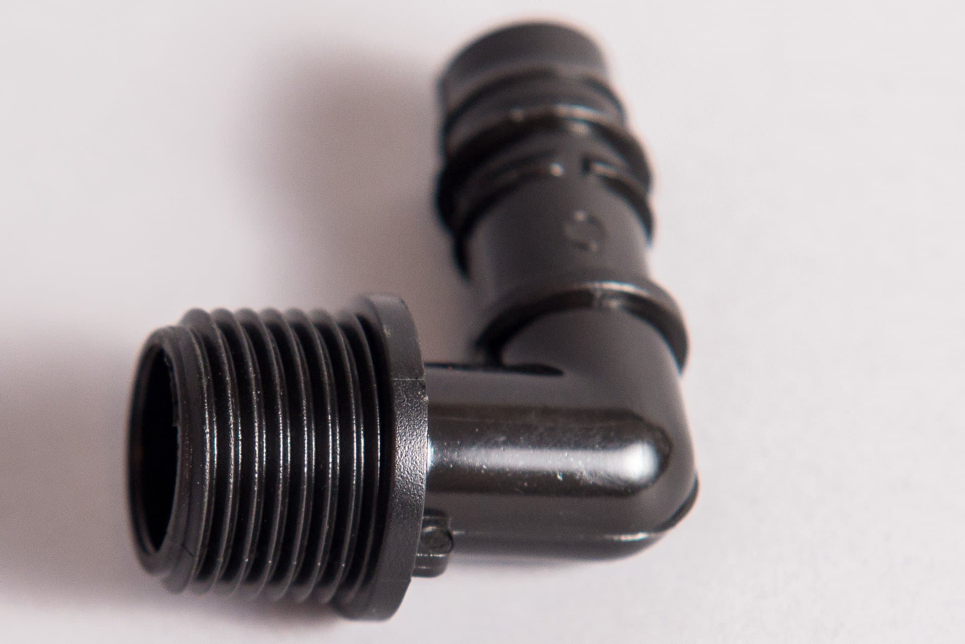 hadičník zalomený - vnější zavit plastový 1/2"x16mm - náhled 4