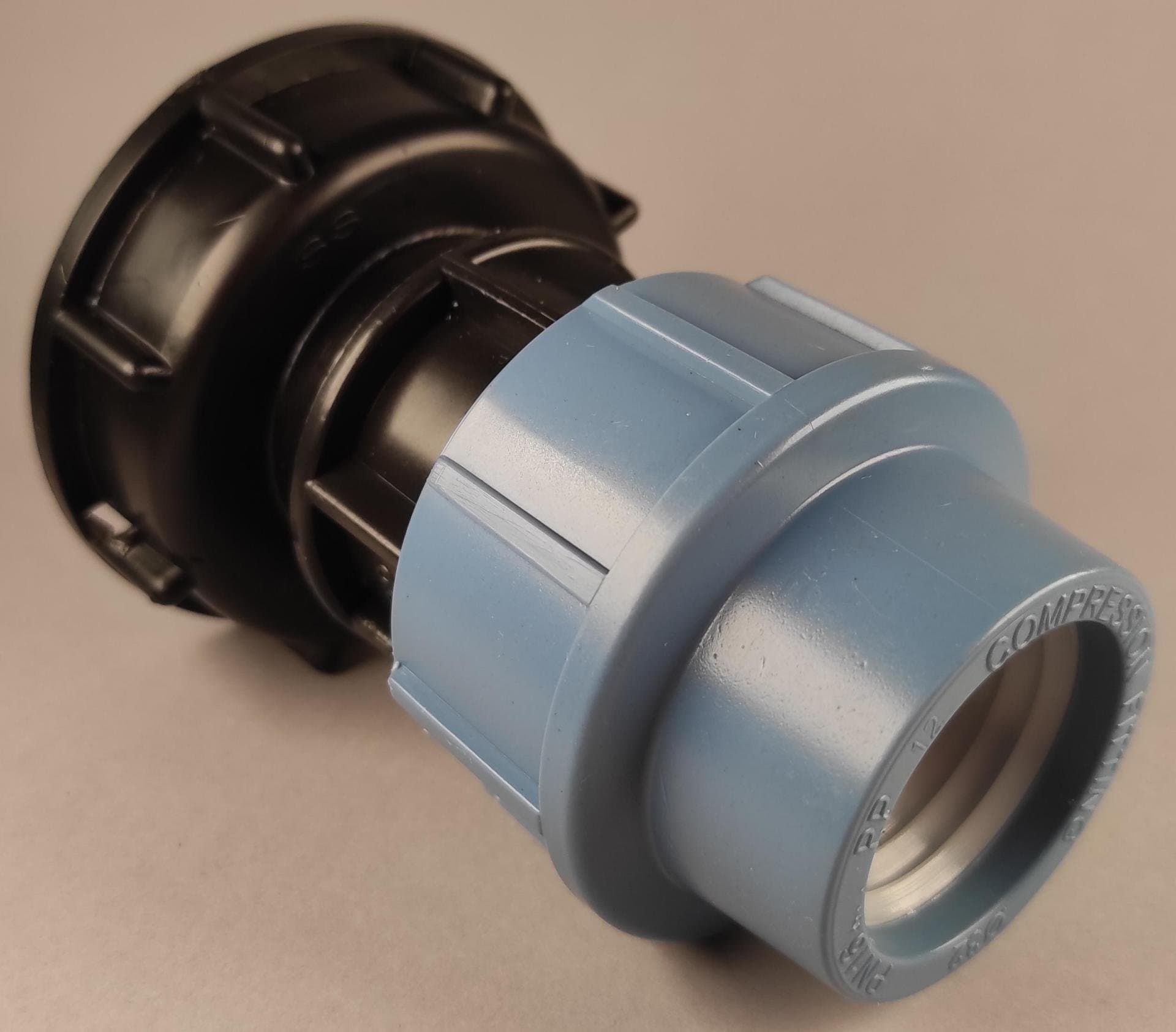 IBC redukce DN50 hrubý závit (S60x6) na PPS trubku 32mm