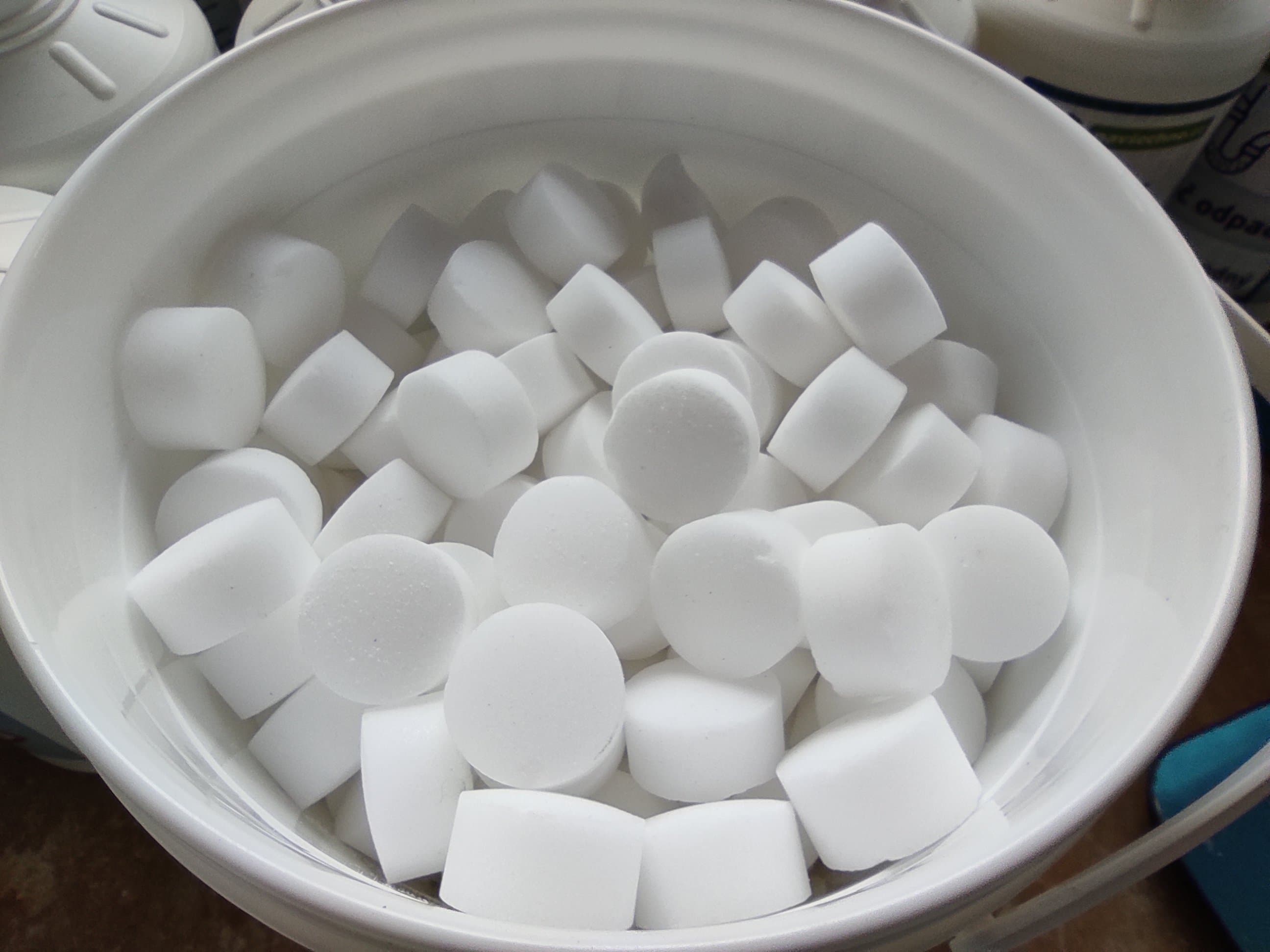 Trichem Tabletovaná sůl do bazenu do myčky.. 25kg - náhled 3